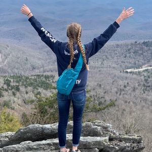 Meet your Posher, Olivia